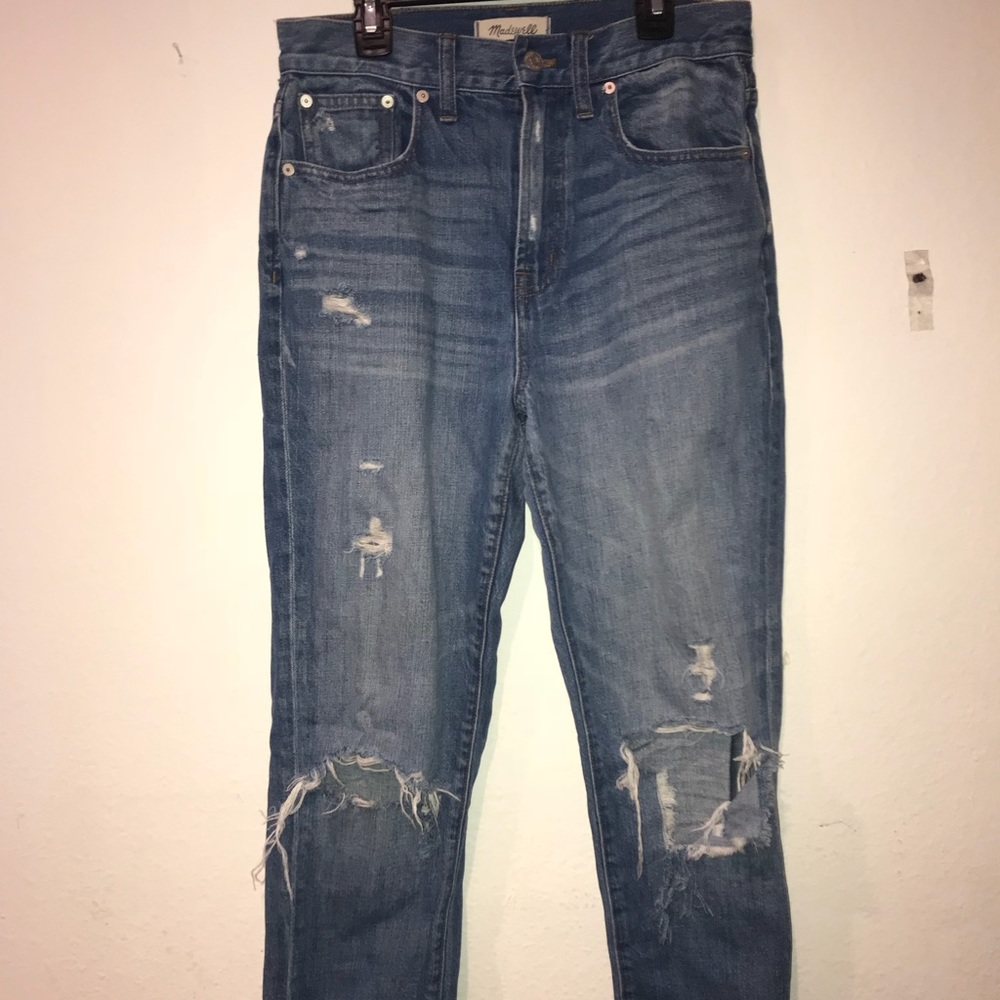 Madewell Ripped Boyfriend jeans
